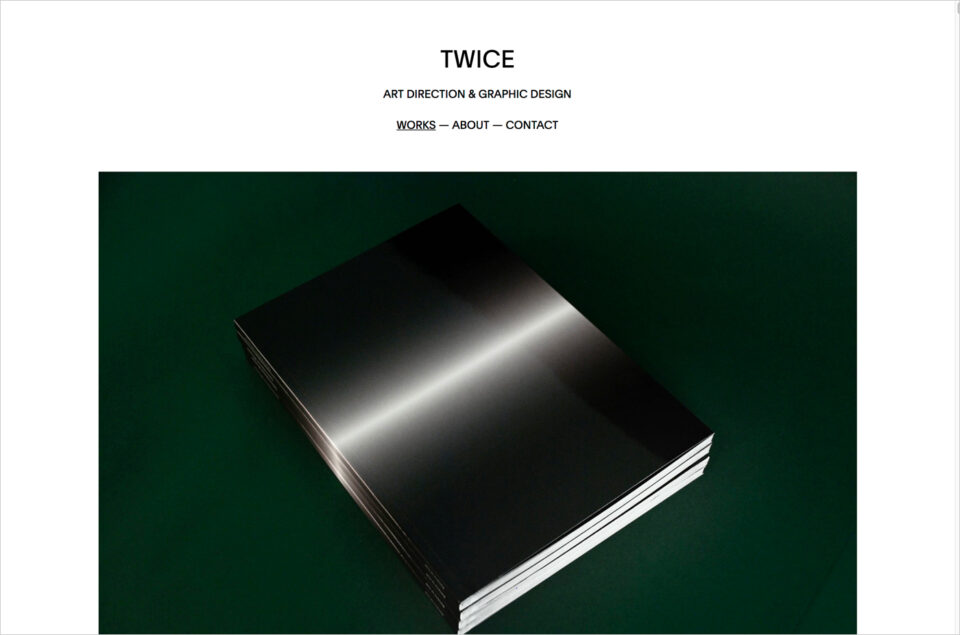 TWICE – Art Direction & Graphic Designウェブサイトの画面キャプチャ画像
