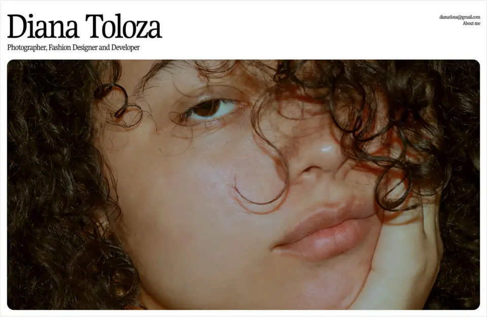 Diana Toloza – Photographer, Fashion Designer and Developerウェブサイトの画面キャプチャ画像