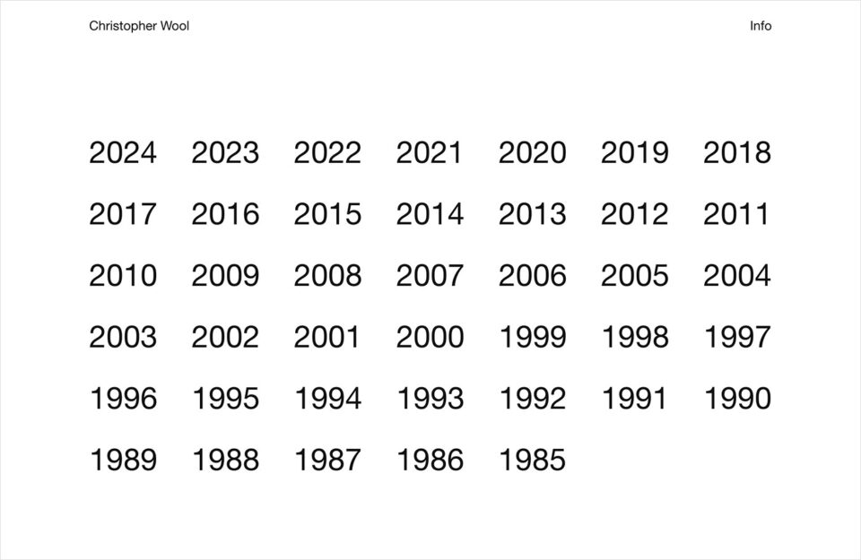 Christopher Woolウェブサイトの画面キャプチャ画像